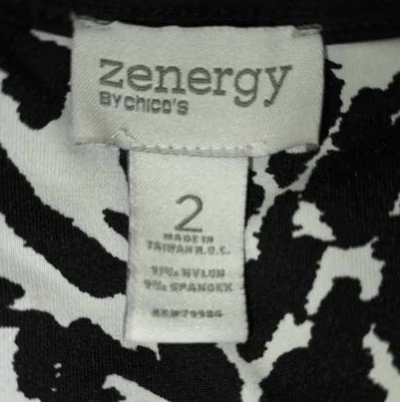 Chico's Zenergy Animal Print Sleeveless Top 2 - Picture 4 of 4